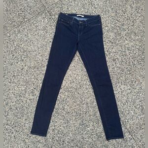 Levi’s 711 skinny size 28 jeans